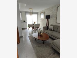 Casa en venta en Villa Residencial Santa Fe 5ta. Sección, Tijuana — foto 2 de 13