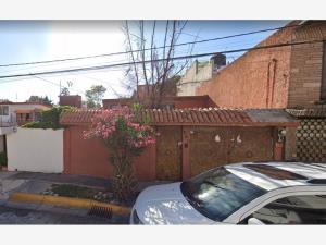 Casa en Los Pirules, Tlalnepantla de Baz, México