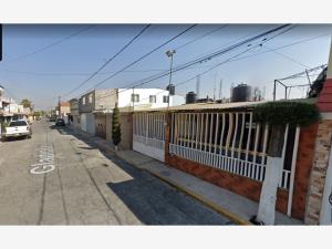Casa en venta en Villa de las Flores 1a Sección (Unidad Coacalco), Coacalco de Berriozábal — foto 3 de 5