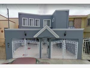 Casa en Playas de Tijuana Sección Costa de Oro, Tijuana, Baja California