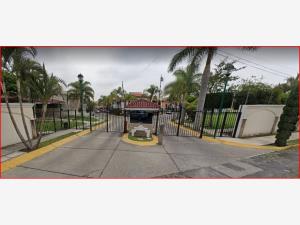 Casa en Residencial Plaza Guadalupe, Zapopan, Jalisco