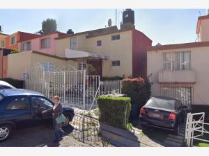 Casa en Lomas Verdes 4a Sección, Naucalpan de Juárez, México