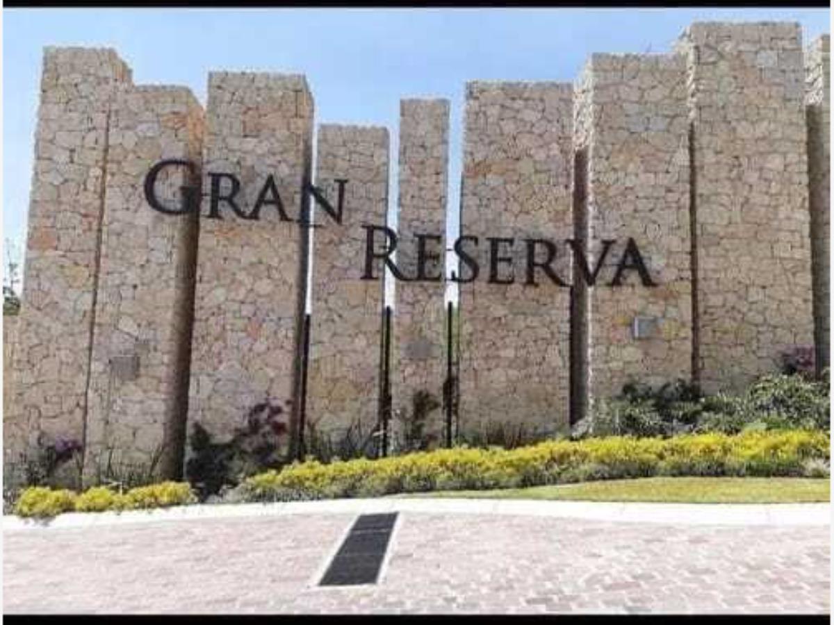 Terreno en venta en Santa Clara Ocoyucan, Ocoyucan — foto 1 de 19