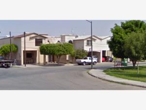 Casa en venta en Residencial la Rosa, Torreón — foto 3 de 5