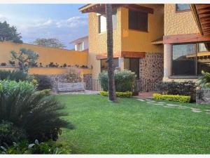 Casa en venta en Club de golf Tabachines, Cuernavaca — foto 2 de 12