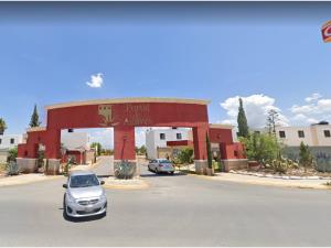 Casa en venta en Portal de los Agaves, Saltillo — foto 2 de 16