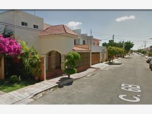 Casa en venta en Jardines de Vista Alegre II, Mérida — foto 3 de 13