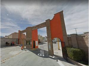 Casa en venta en Hacienda la Magueyada, Saltillo — foto 2 de 11