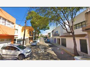 Casa en venta en Heroes de Churubusco, Iztapalapa — foto 3 de 8
