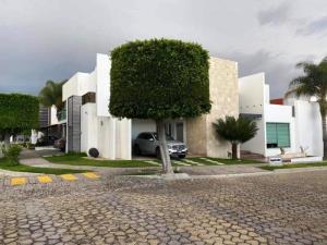 Casa en venta en Lomas de Angelópolis, San Andrés Cholula — foto 2 de 2