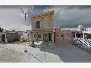 Casa en venta en Misión Villamar I, Playa del Carmen — foto 2 de 5