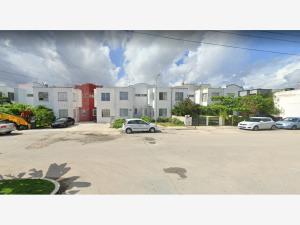 Casa en Supermanzana 517, Benito Juárez, Quintana Roo