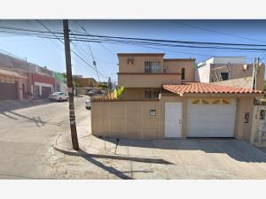 Casa en Playas de Tijuana Sección Costa Azul, Tijuana, Baja California