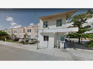 Casa en venta en Misión Villamar II, Playa del Carmen — foto 1 de 6