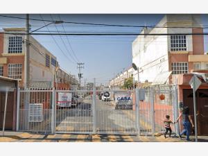 Casa en venta en Los Héroes Tecámac II, Tecámac — foto 2 de 6