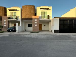 Casa en renta en Las Granjas II, Gómez Palacio — foto 2 de 24