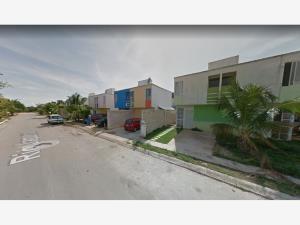 Casa en venta en Villas Riviera, Playa del Carmen — foto 1 de 4