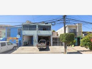 Casa en Nueva Tijuana, Tijuana, Baja California