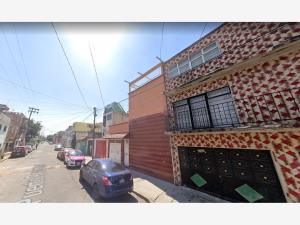Casa en venta en Fernando Casas Aleman, Gustavo A. Madero — foto 2 de 6