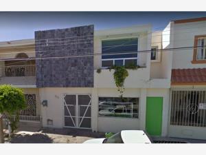 Casa en venta en San Felipe, Torreón — foto 2 de 9