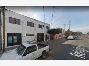 Casa en venta en Insurgentes La Presa, Guadalajara — foto 2 de 10