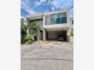 Casa en venta en Bosques de Palmira, Cuernavaca — foto 3 de 24