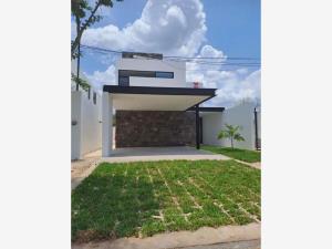Casa en venta en Temozon Norte, Mérida — foto 2 de 18