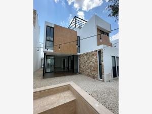 Casa en venta en Temozon Norte, Mérida — foto 2 de 15
