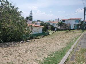 Terreno en venta en Lomas de Cocoyoc, Atlatlahucan, Morelos Terreno en venta en Lomas de Cocoyoc, Atlatlahucan, Morelos