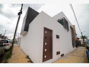 Casa en venta en Real del Valle, Pachuca de Soto — foto 3 de 11