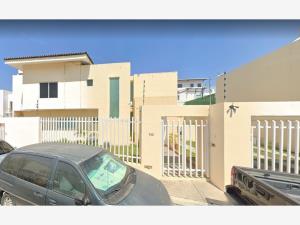 Casa en venta en Diaz Ordaz, Puerto Vallarta — foto 2 de 9