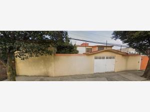 Casa en venta en Reforma y Ferrocarriles Nacionales, Toluca — foto 2 de 6