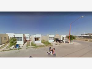 Casa en venta en Villas de San Miguel, Nuevo Laredo — foto 2 de 7