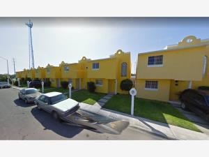 Casa en venta en INFONAVIT Benito Juárez, Nuevo Laredo — foto 2 de 7