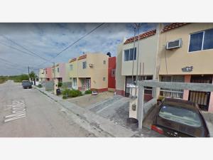 Casa en venta en Campestre, Nuevo Laredo — foto 2 de 7