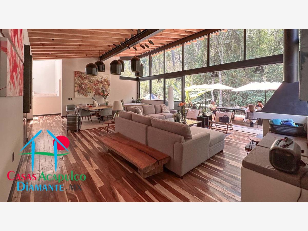 Casa en renta en Santa María Pipioltepec (Pipioltepec), Valle de Bravo — foto 1 de 54