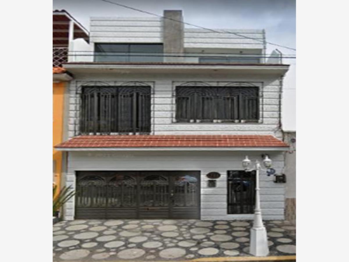 Casa en venta en Industrial, Gustavo A. Madero — foto 1 de 10