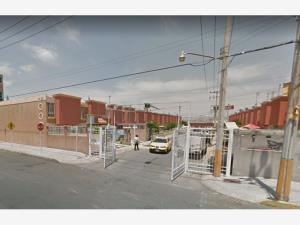 Casa en venta en Los Héroes Tecámac II, Tecámac — foto 3 de 13