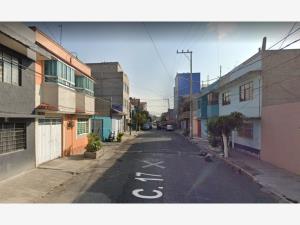Casa en venta en Las Aguilas, Nezahualcóyotl — foto 2 de 8