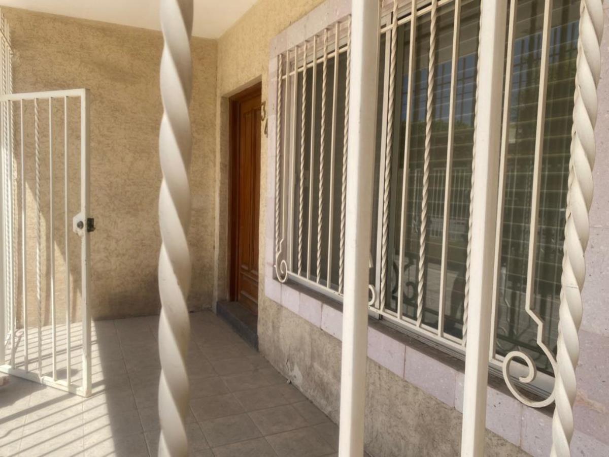 Casa en venta en Torreon Jardin, Torreón — foto 1 de 24