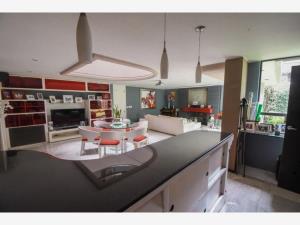 Casa en venta en Bosques de las Lomas, Cuajimalpa de Morelos — foto 3 de 14