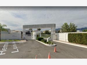 Casa en venta en Privanzas I, Victoria — foto 2 de 7