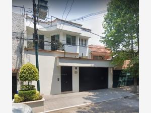 Casa en venta en Del Carmen, Coyoacán — foto 3 de 16