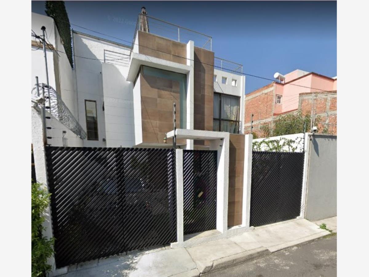 Casa en venta en 18, Xochimilco — foto 1 de 10