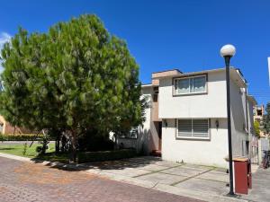 Casa en venta en Metepec Centro, Metepec — foto 3 de 12