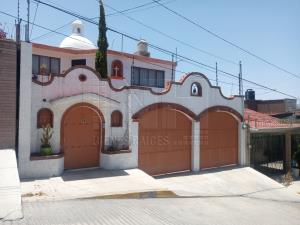 Casa en venta en Lomas de Valle Dorado, Tlalnepantla de Baz — foto 2 de 27
