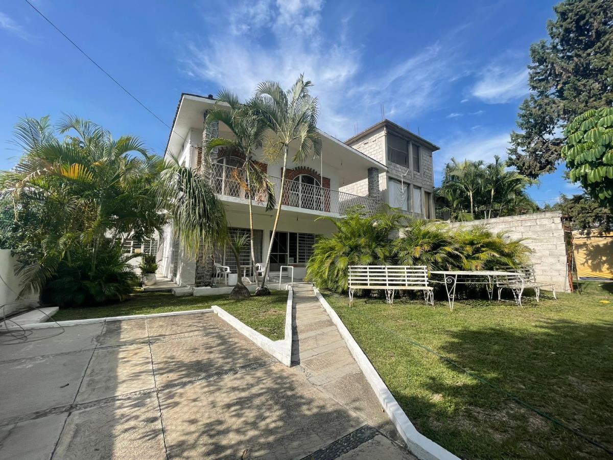 Casa en venta en Colinas de Oaxtepec, Yautepec — foto 1 de 27