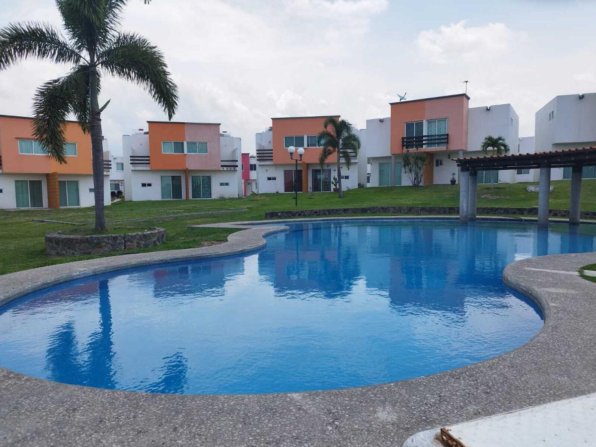 Casa en venta en San Juan Texcalpan, Atlatlahucan — foto 1 de 10
