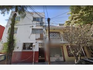 Casa en La Joyita, Gustavo A. Madero, Ciudad de México
