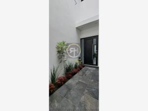 Casa en venta en Condominios del Bosque, Cuautla — foto 3 de 43